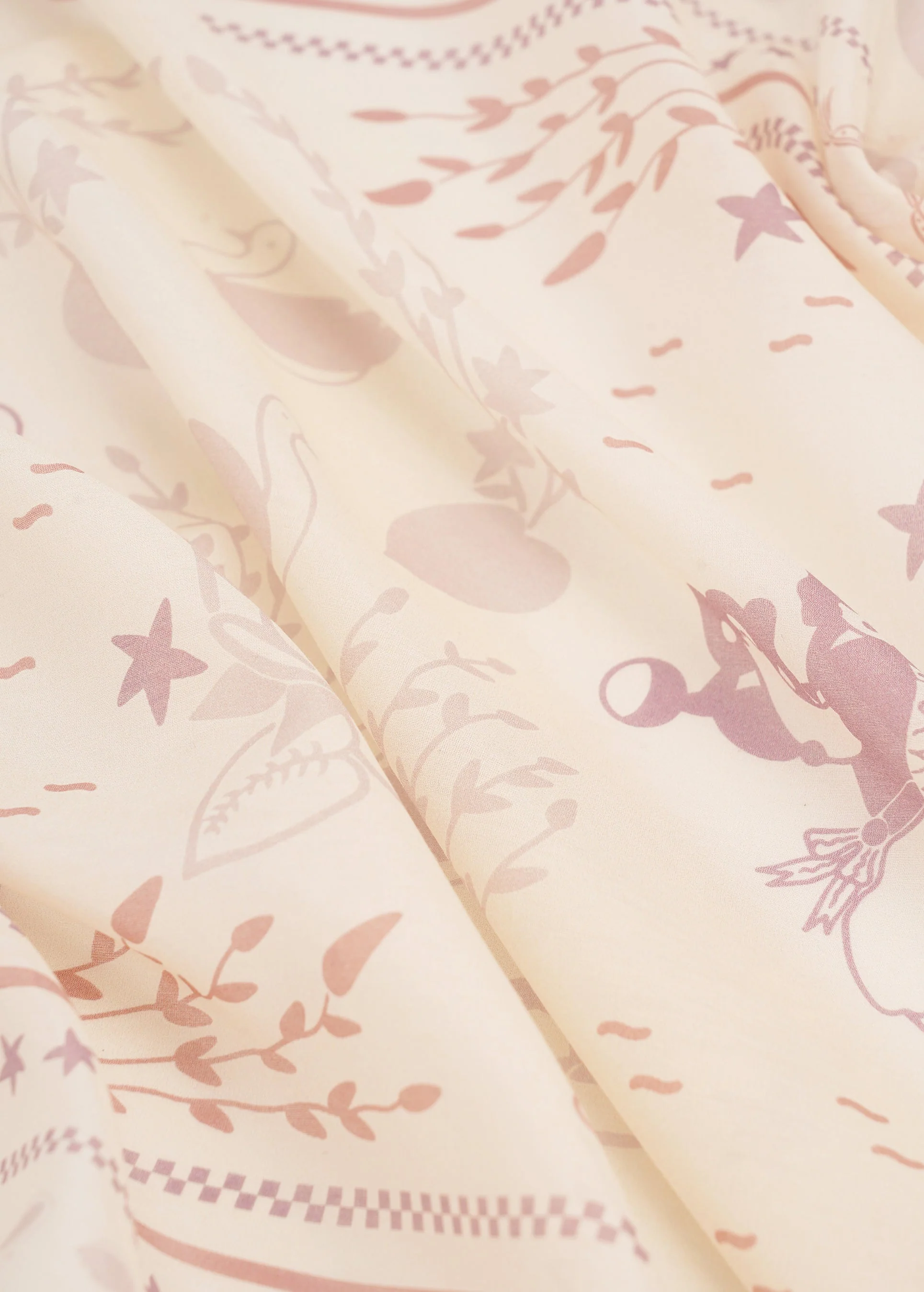 Dreams Batiste Headscarf in Pink - Image 2