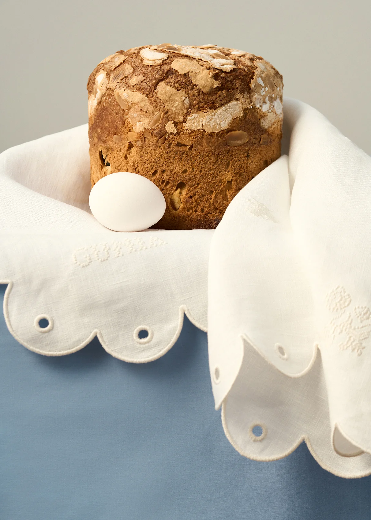 Birdsong Easter Napkin - Image 2