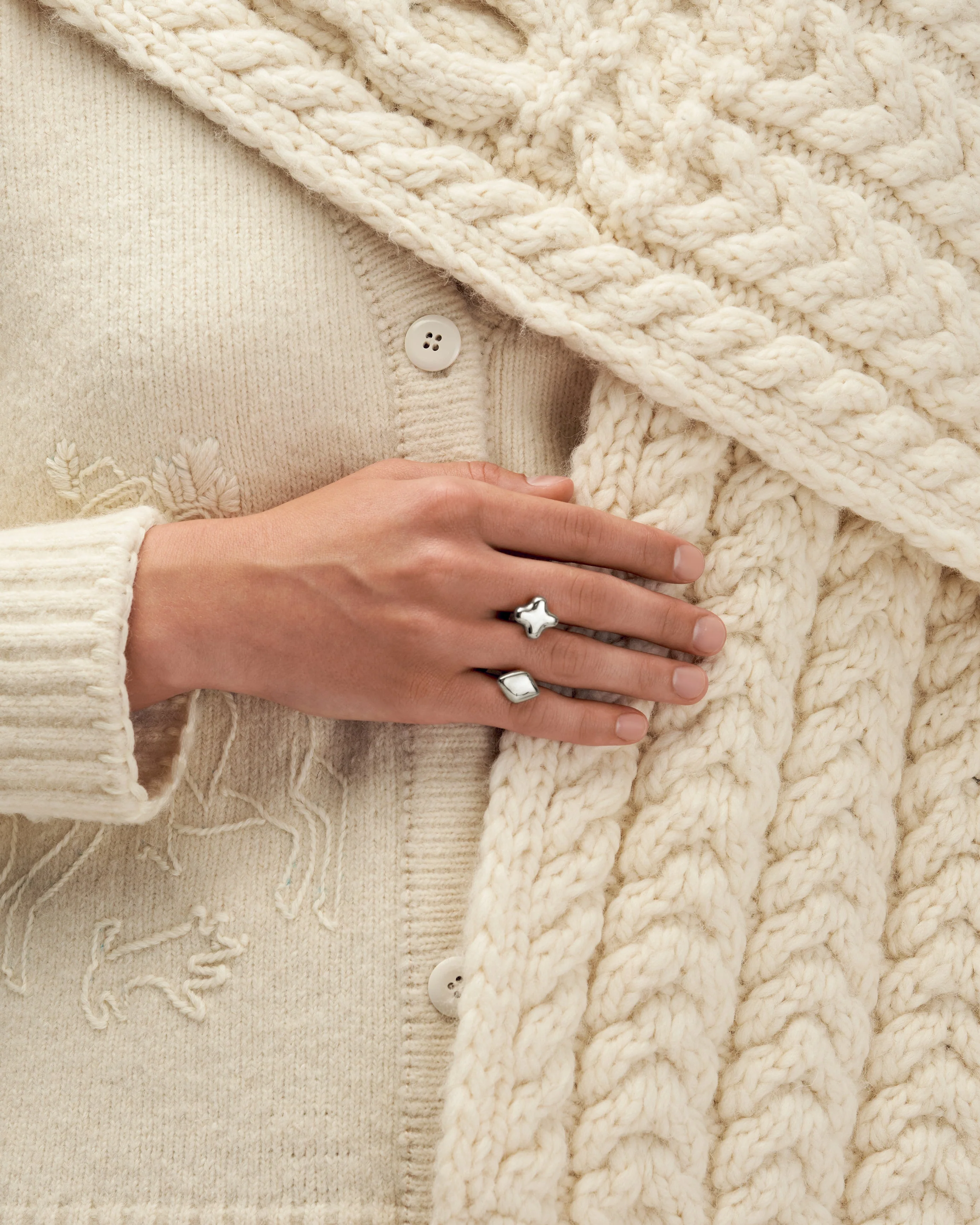 Prydane Silver Ring - Image 3