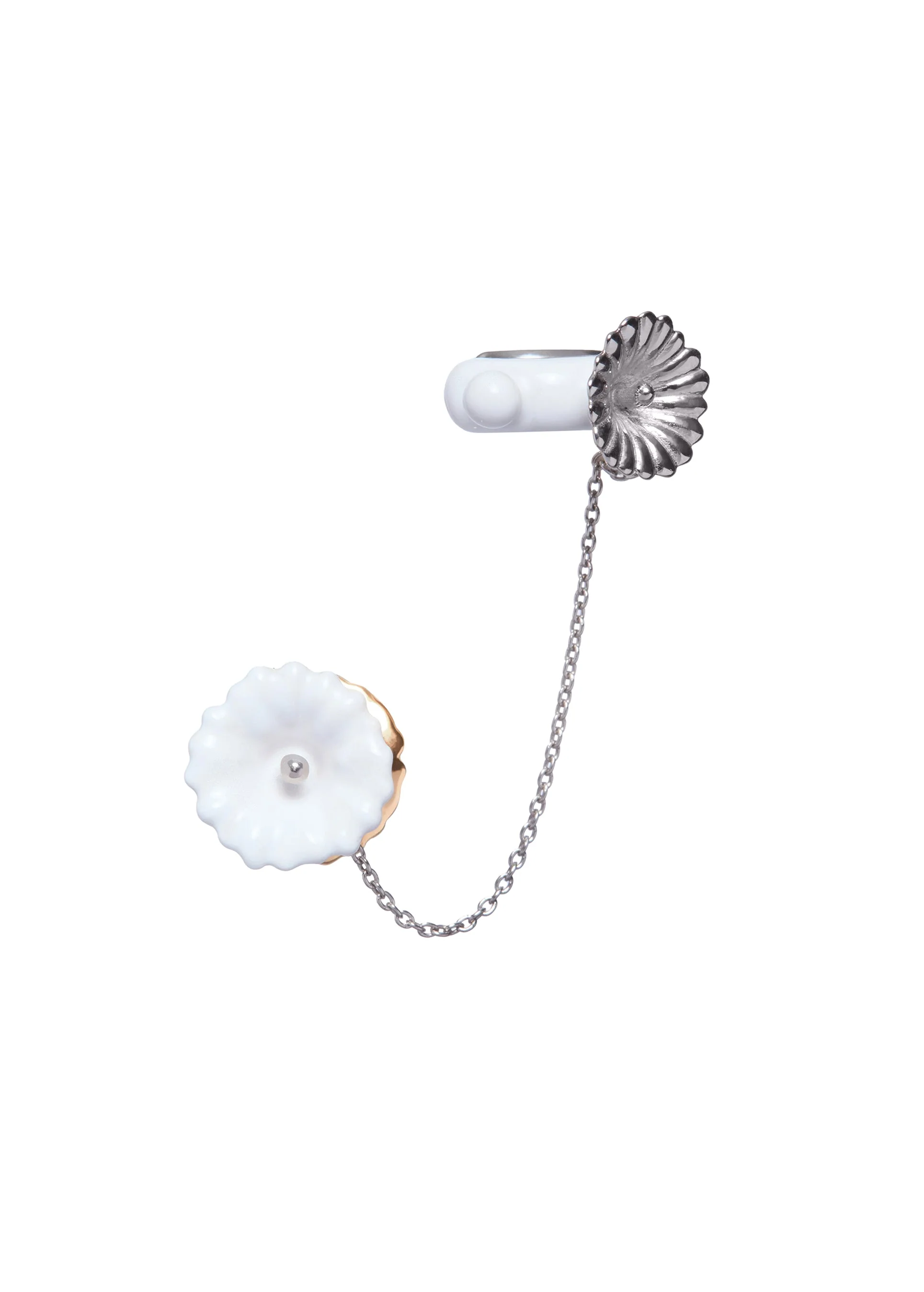 Malva Chain Ear Cuff - Image 4