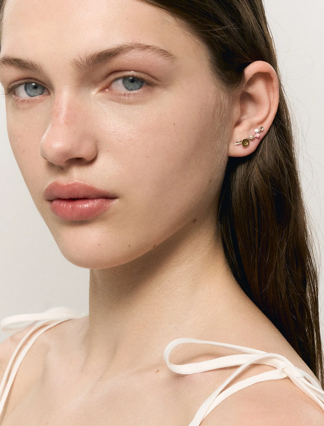 Malva Mono Earring - Image 2