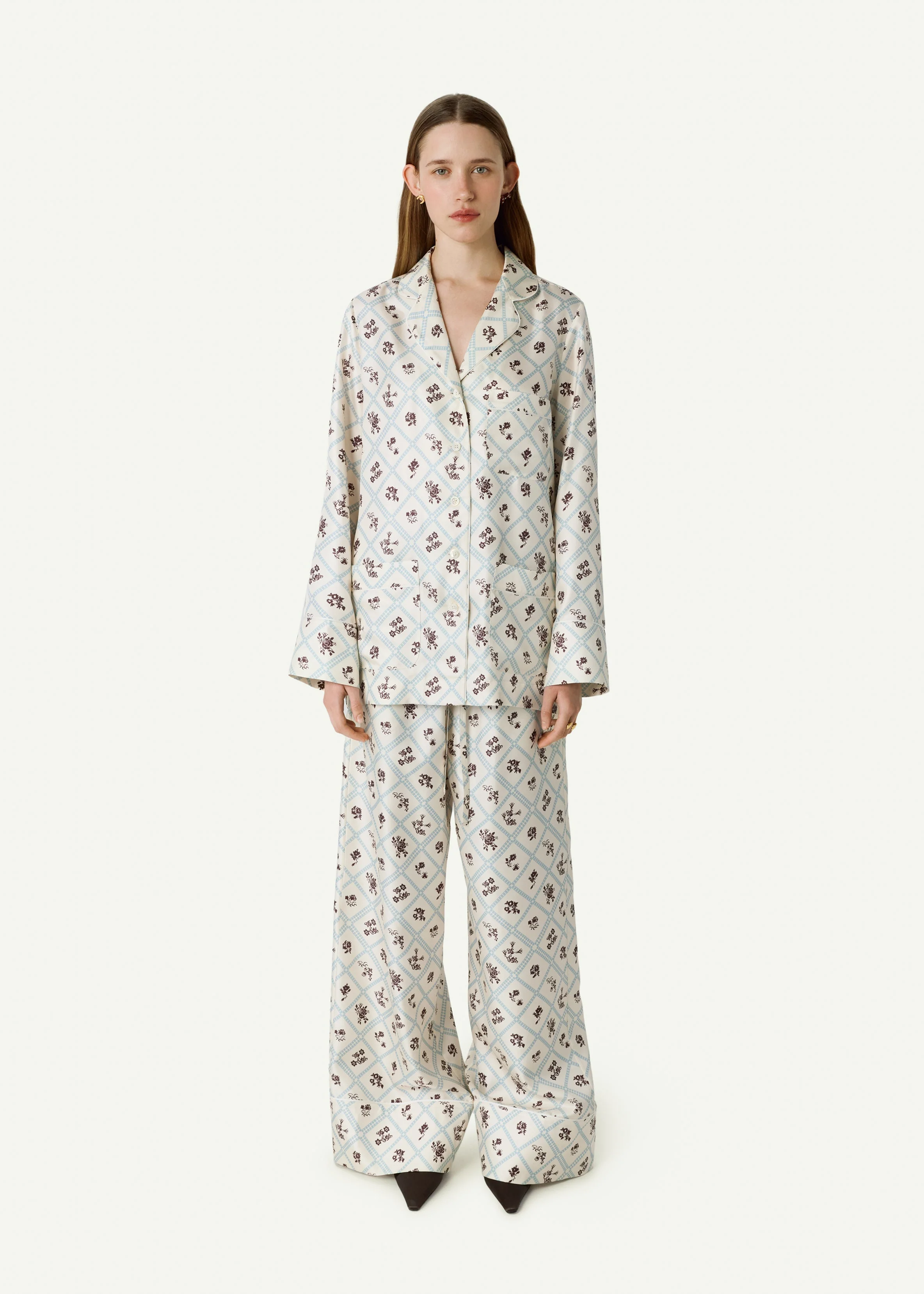 Silk Shirt in Ruzha Pattern in milk - Image 2